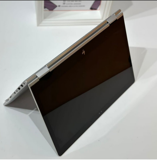 HP Elitebook 1030 g3